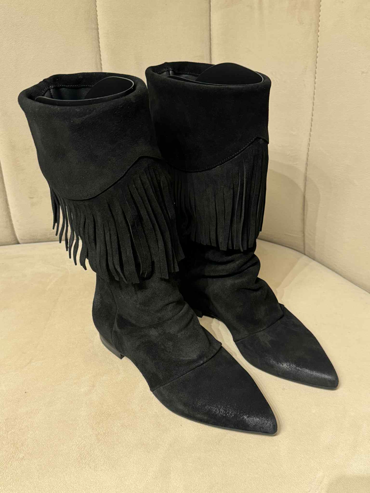 Kaia Suede Nero (black)