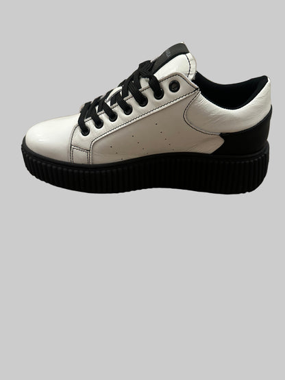 Court Sneaker Off White