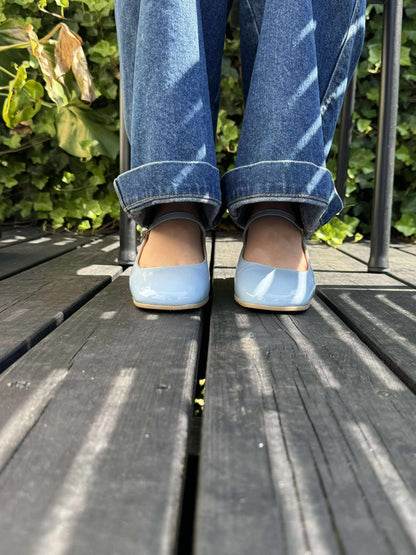 Lyon Slingback - Sky