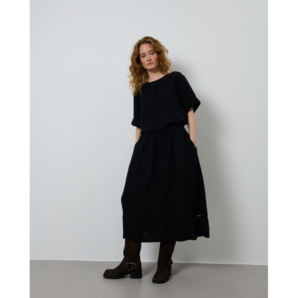Lone Skirt - Black