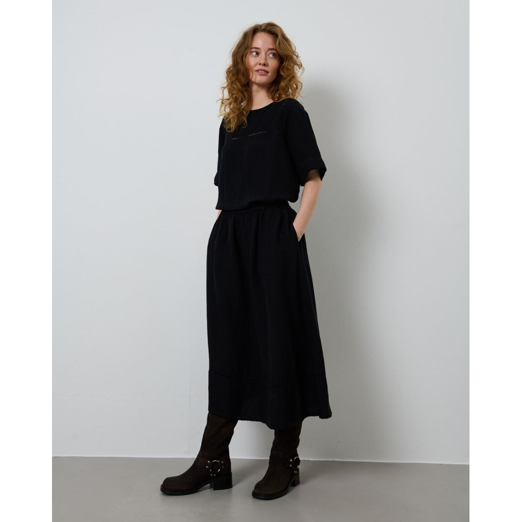 Lone Skirt - Black
