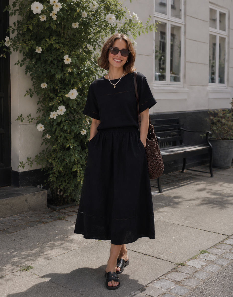 Lone Skirt - Black