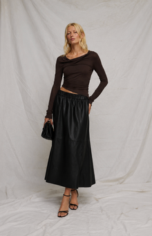 Gudrun Leather Skirt – fund nga La Rouge