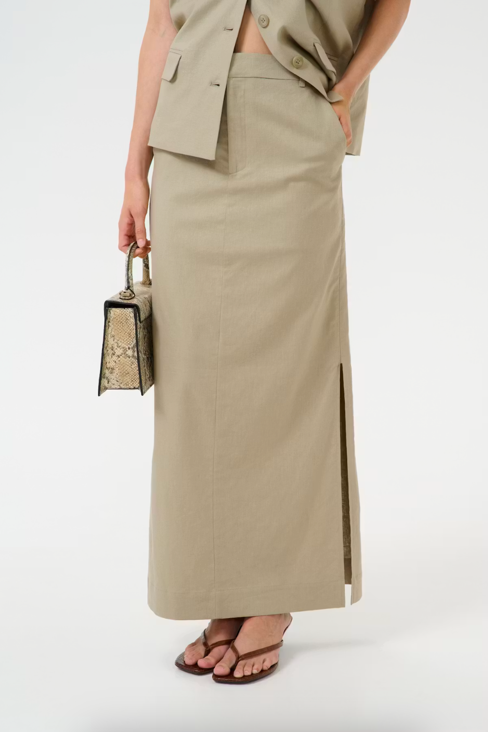 GZizza Linen Skirt – fund nga Gestuz