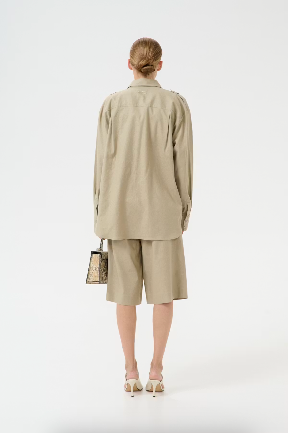 GZizza Linen Shirt nga Gestuz