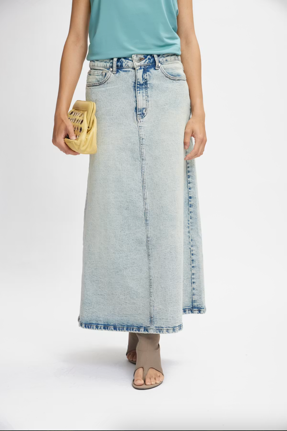 ManulaGZ Light Blue Acid Wash nga Gestuz