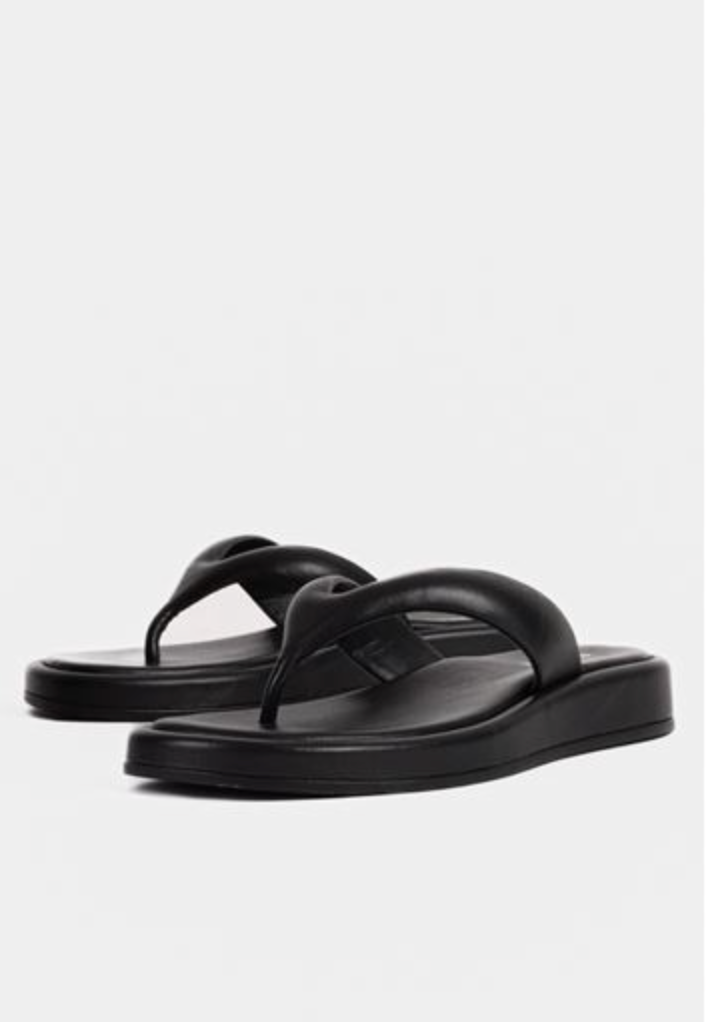 Eve Sandaler, Black nga Bukela