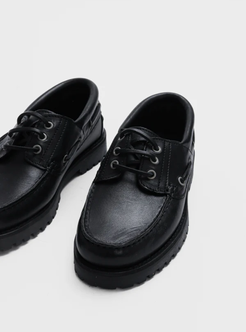 Taylor leather Black nga Bukela