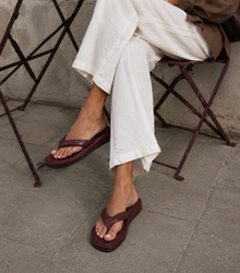 Eve Sandaler, Oxblood – këpucë nga Bukela